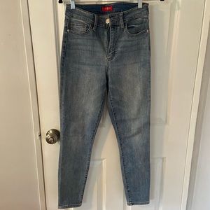 Guess High Rise Stretch skinny jeans